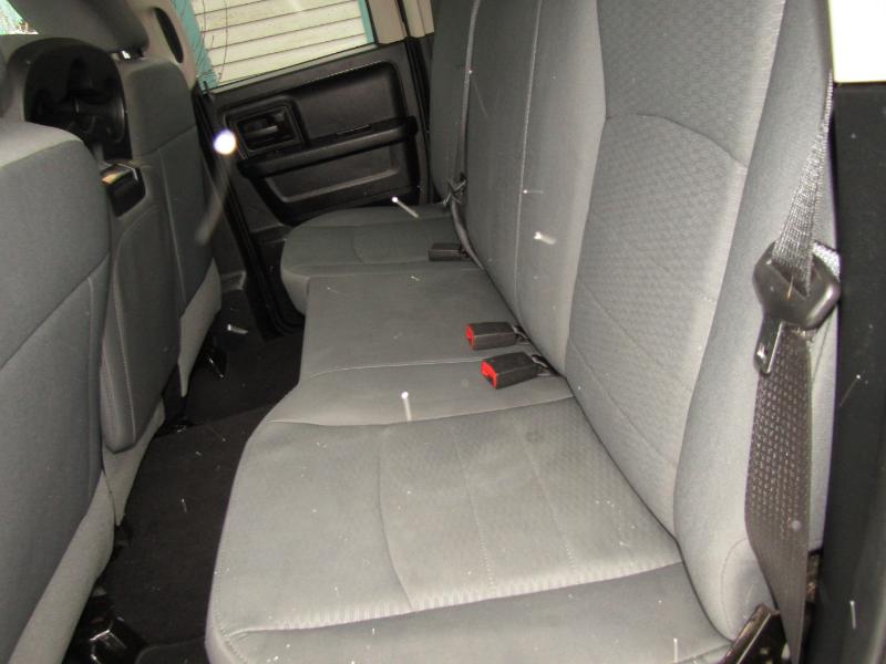 RAM 1500 Tradesman Quad Cab 4WD 2014