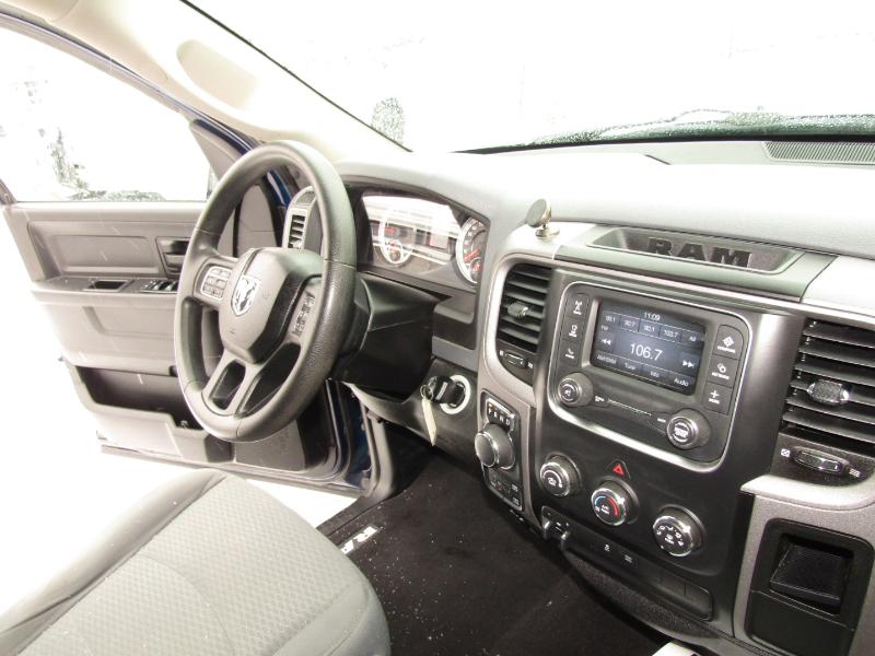 RAM 1500 Tradesman Quad Cab 4WD 2014