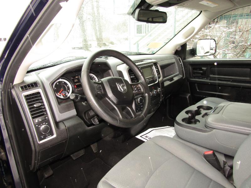 RAM 1500 Tradesman Quad Cab 4WD 2014