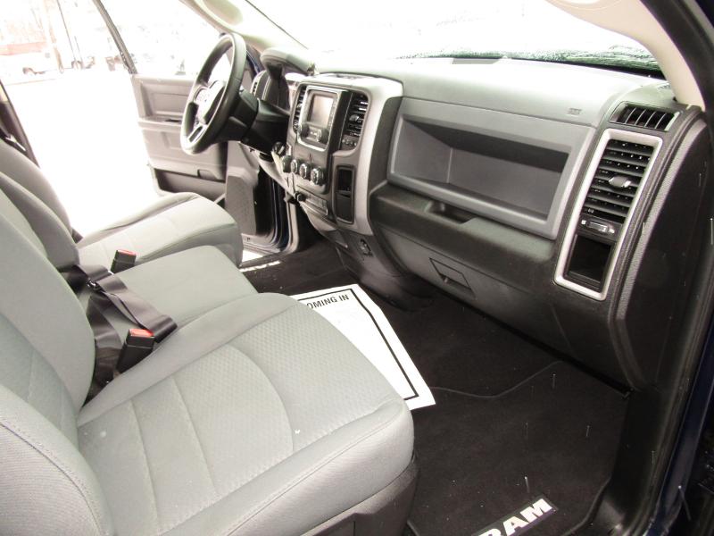 RAM 1500 Tradesman Quad Cab 4WD 2014