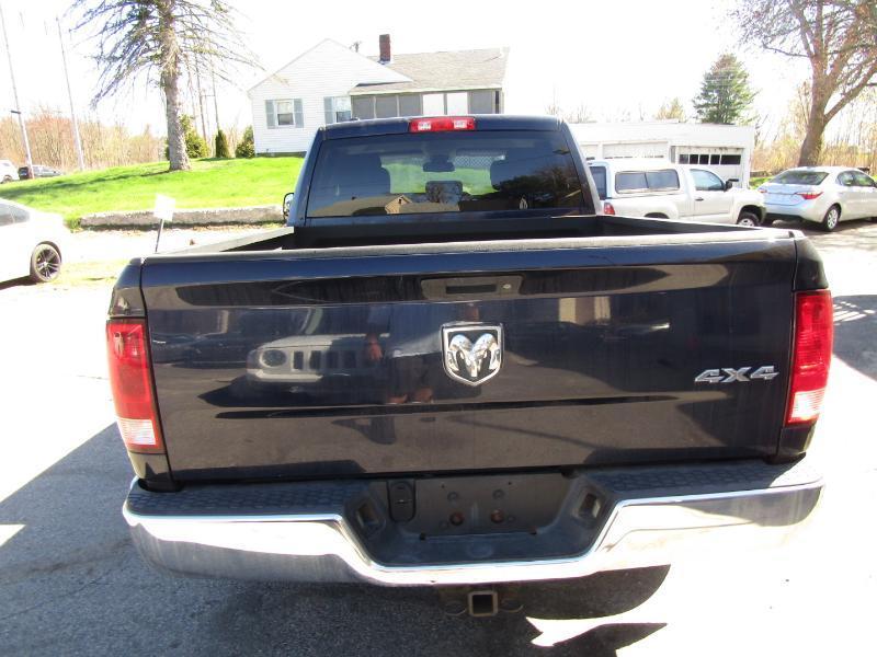 RAM 1500 Tradesman Quad Cab 4WD 2014