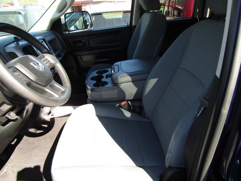 RAM 1500 Tradesman Quad Cab 4WD 2014