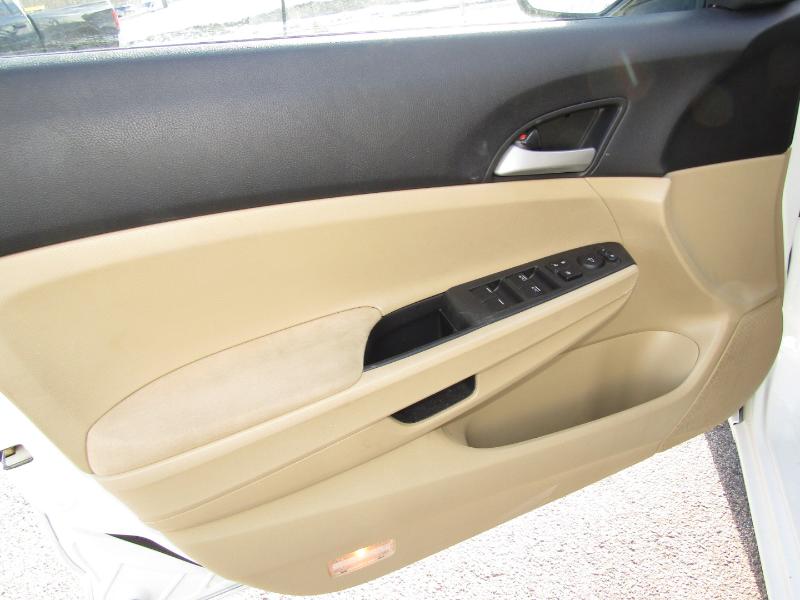 Honda Accord SE Sedan AT 2012