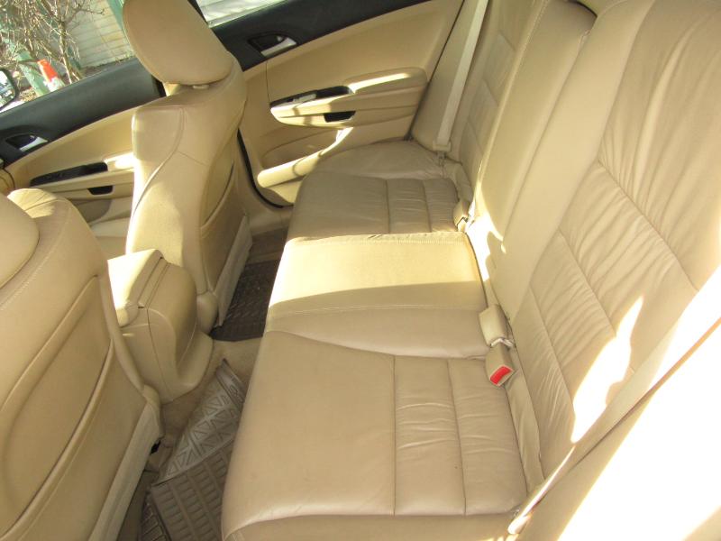 Honda Accord SE Sedan AT 2012