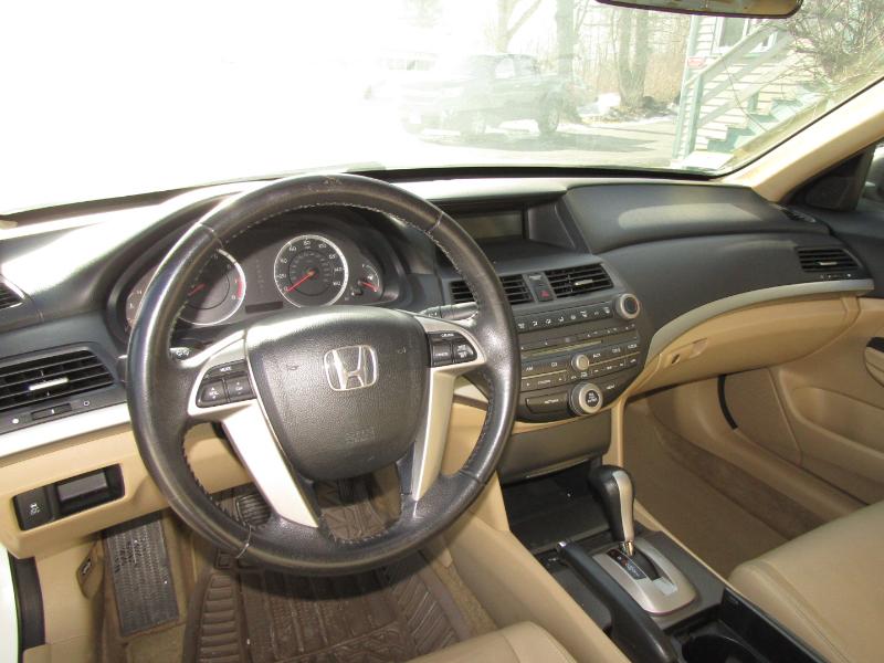 Honda Accord SE Sedan AT 2012
