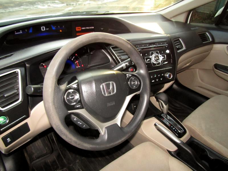 Honda Civic LX Sedan 5-Speed AT 2013