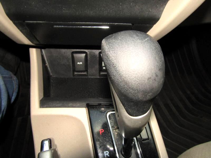 Honda Civic LX Sedan 5-Speed AT 2013