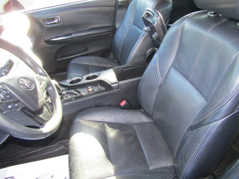 Toyota Avalon XLE Touring SE 2015