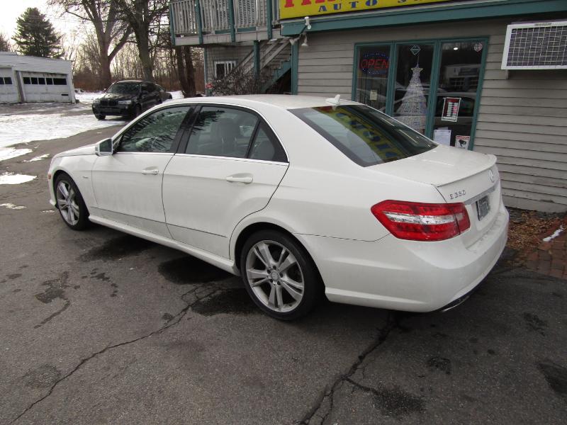 Mercedes-Benz E-Class E350 4MATIC Sedan 2012