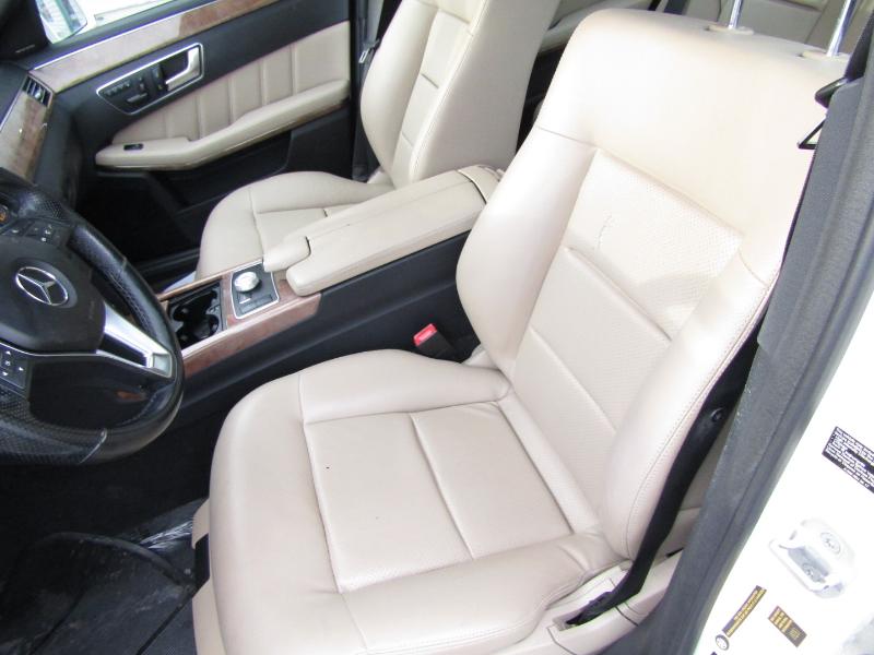 Mercedes-Benz E-Class E350 4MATIC Sedan 2012