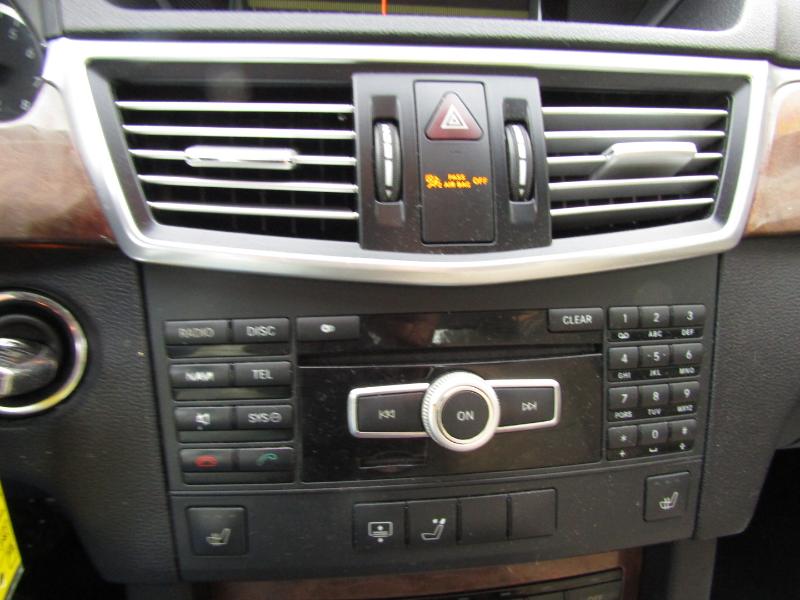 Mercedes-Benz E-Class E350 4MATIC Sedan 2012