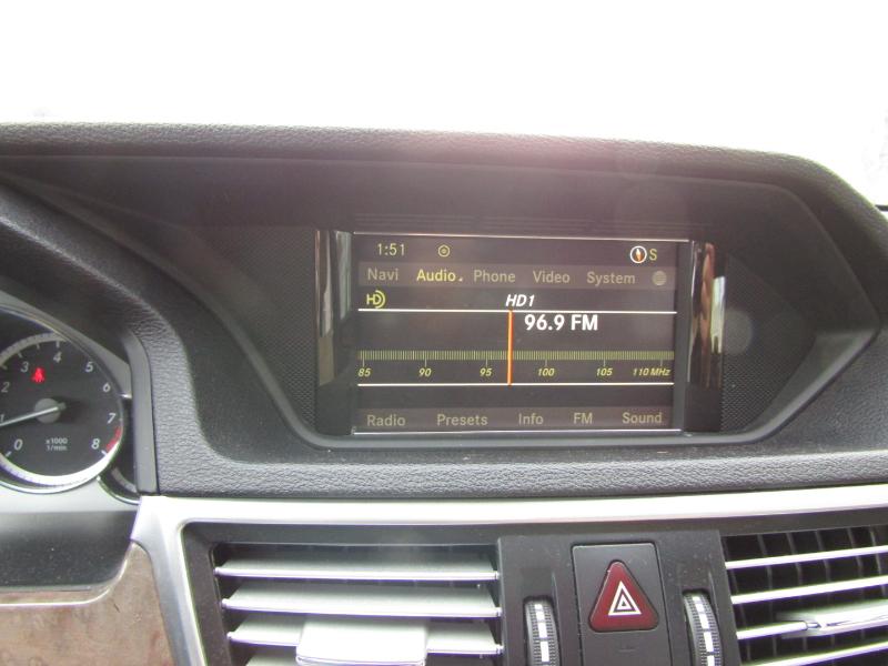 Mercedes-Benz E-Class E350 4MATIC Sedan 2012