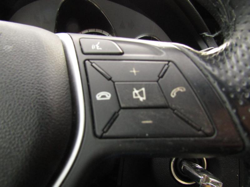 Mercedes-Benz E-Class E350 4MATIC Sedan 2012