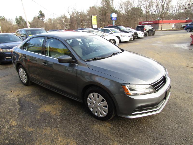 Volkswagen Jetta 1.4T S 6A 2017