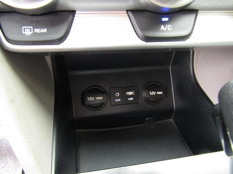 Hyundai Elantra SEL 2019