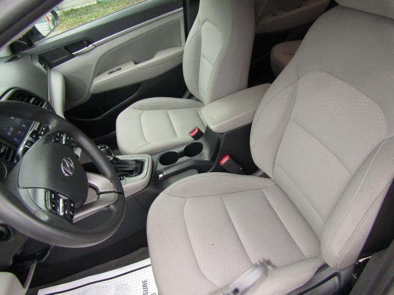 Hyundai Elantra SEL 2019