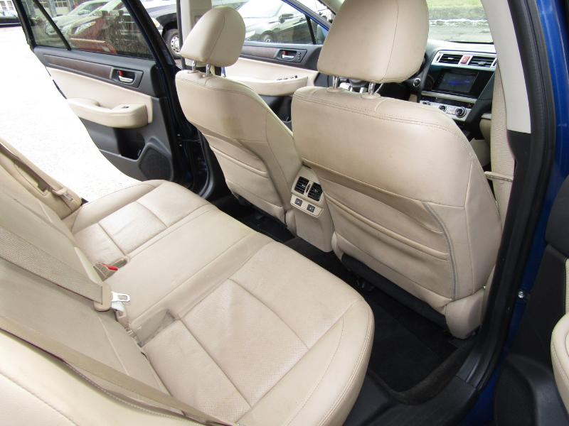 Subaru Outback 2.5i Limited 2015