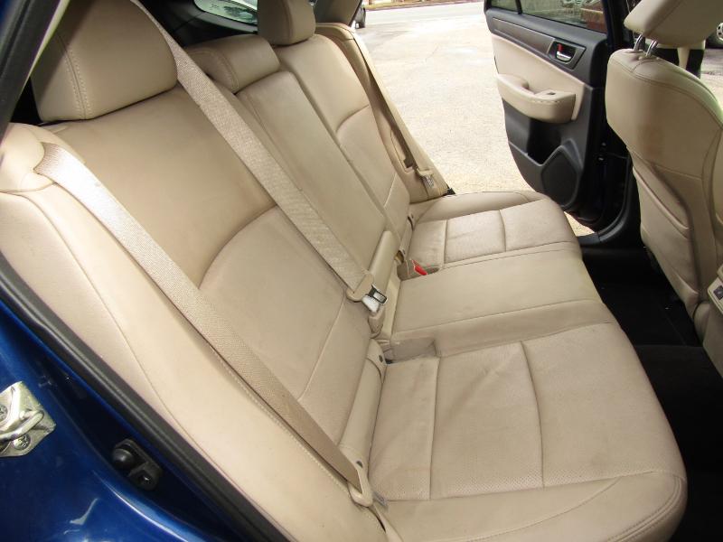 Subaru Outback 2.5i Limited 2015