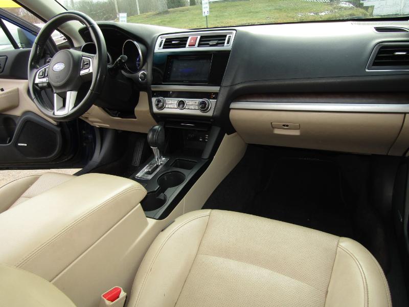 Subaru Outback 2.5i Limited 2015