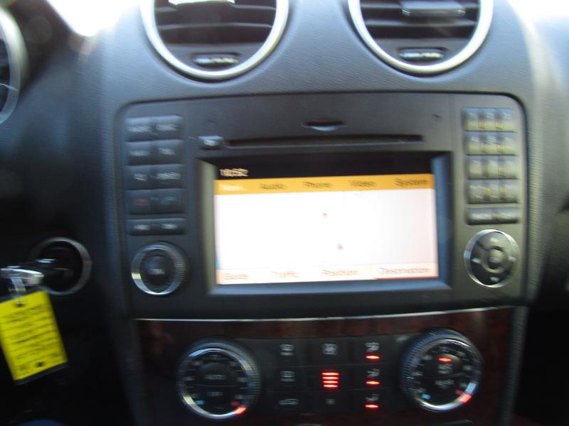 Mercedes-Benz M-Class ML350 4MATIC 2011