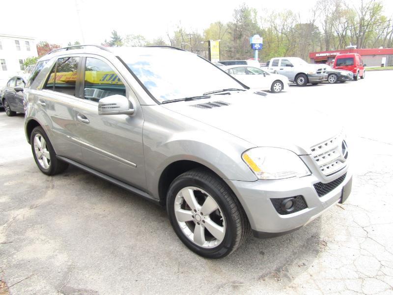 Mercedes-Benz M-Class ML350 4MATIC 2011