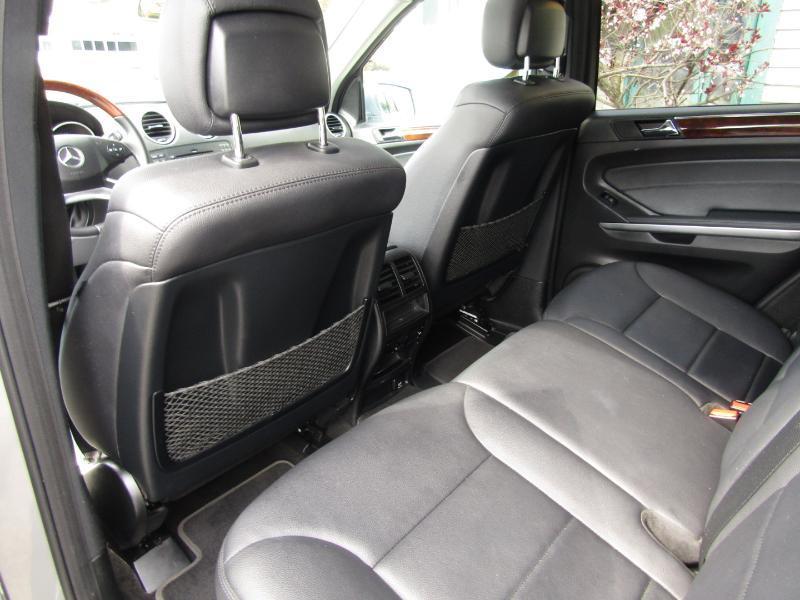 Mercedes-Benz M-Class ML350 4MATIC 2011