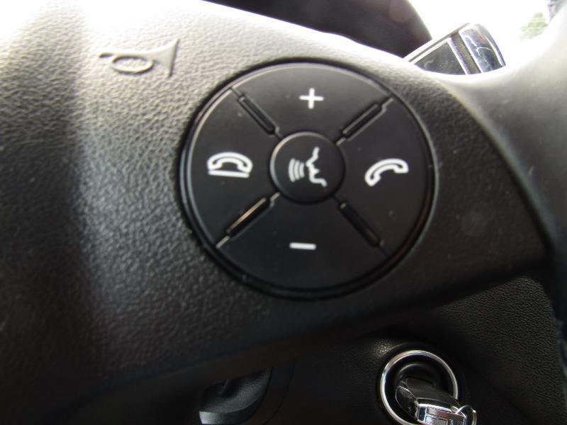 Mercedes-Benz M-Class ML350 4MATIC 2011
