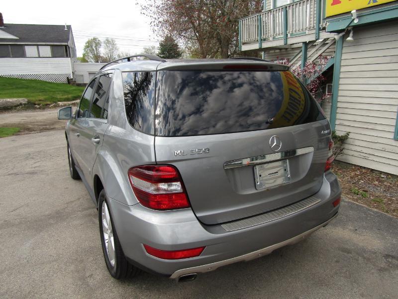 Mercedes-Benz M-Class ML350 4MATIC 2011