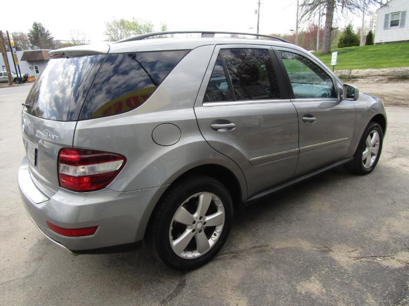 Mercedes-Benz M-Class ML350 4MATIC 2011