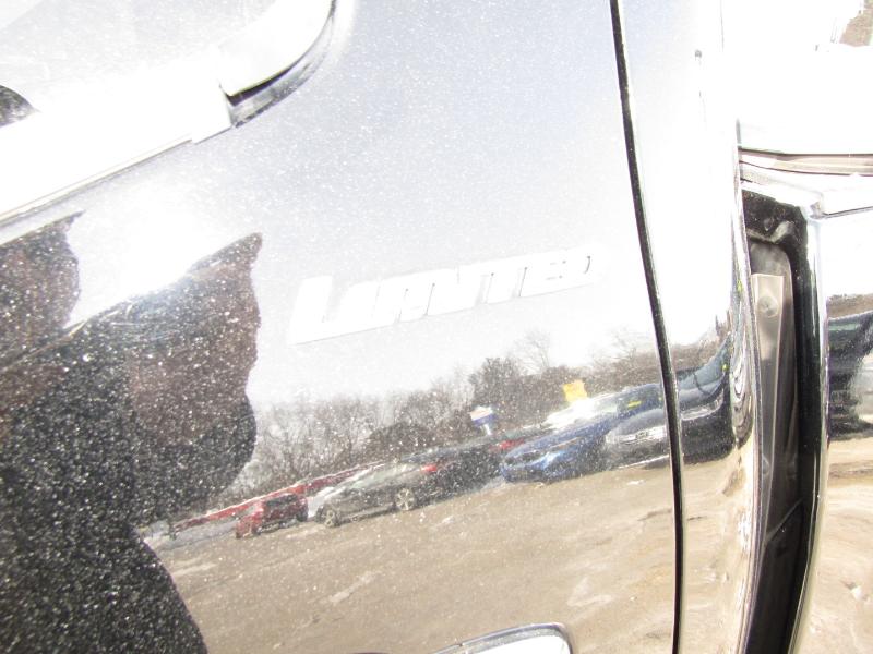 Toyota Tacoma Limited Double Cab V6 6AT 4WD 2017