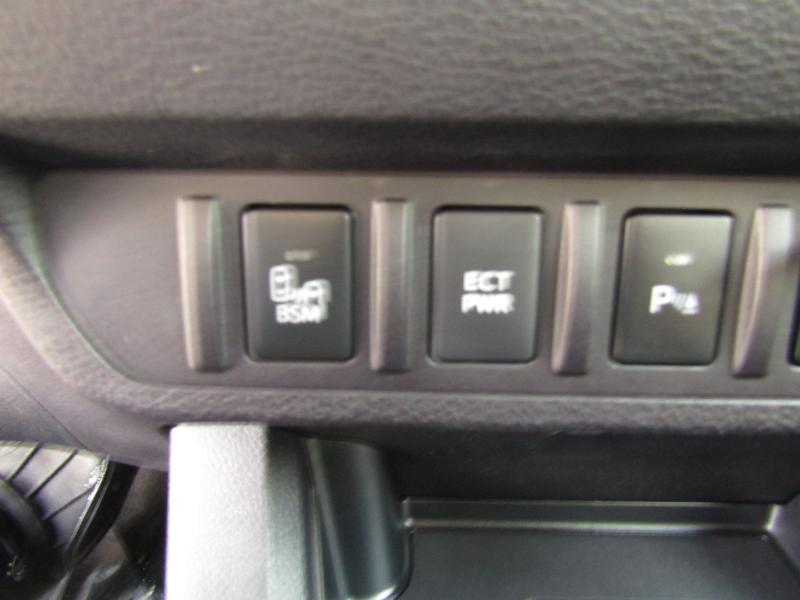 Toyota Tacoma Limited Double Cab V6 6AT 4WD 2017