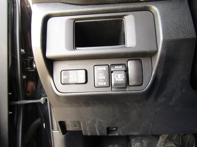 Toyota Tacoma Limited Double Cab V6 6AT 4WD 2017