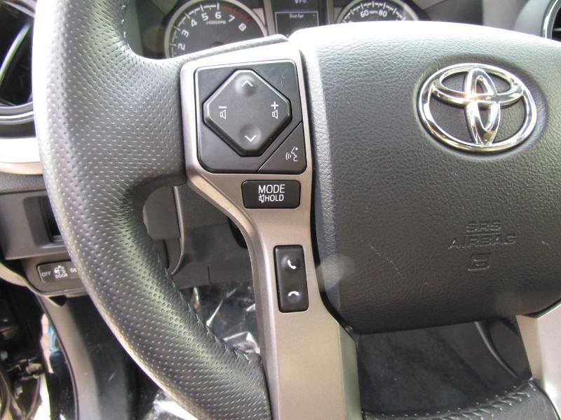 Toyota Tacoma Limited Double Cab V6 6AT 4WD 2017