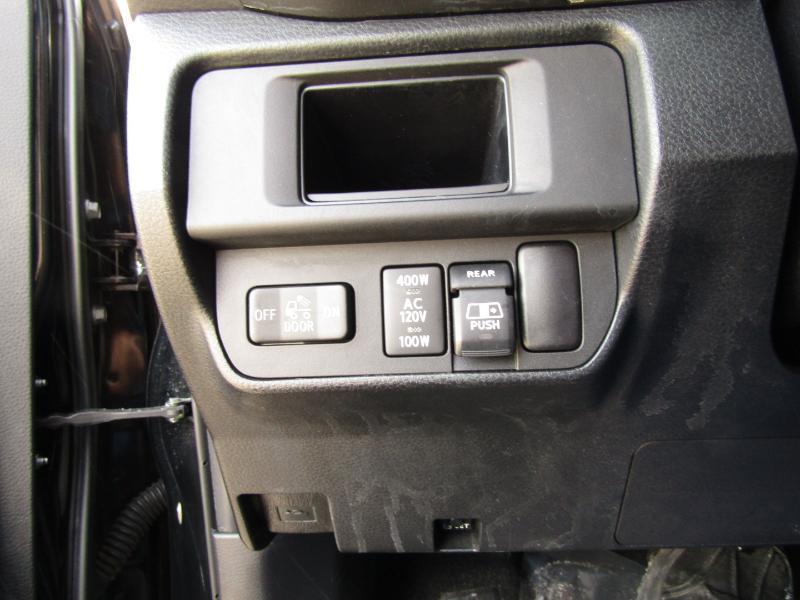 Toyota Tacoma Limited Double Cab V6 6AT 4WD 2017