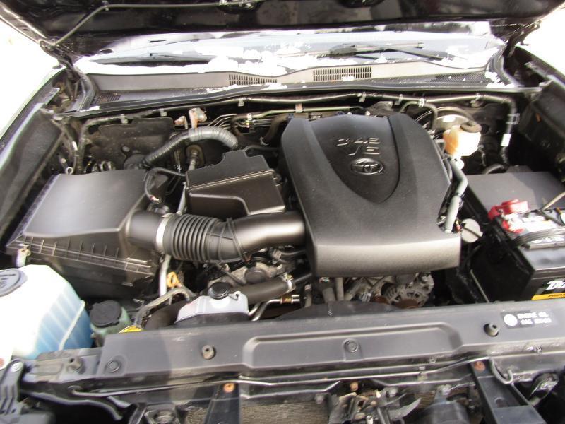 Toyota Tacoma Limited Double Cab V6 6AT 4WD 2017