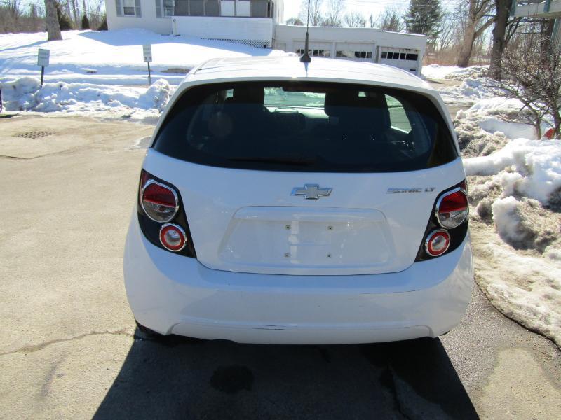 Chevrolet Sonic LT Auto 5-Door 2013
