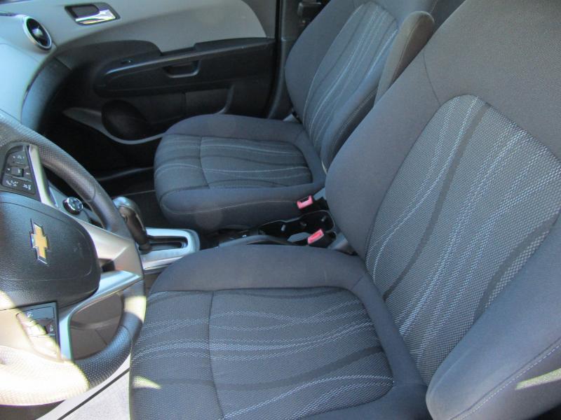 Chevrolet Sonic LT Auto 5-Door 2013