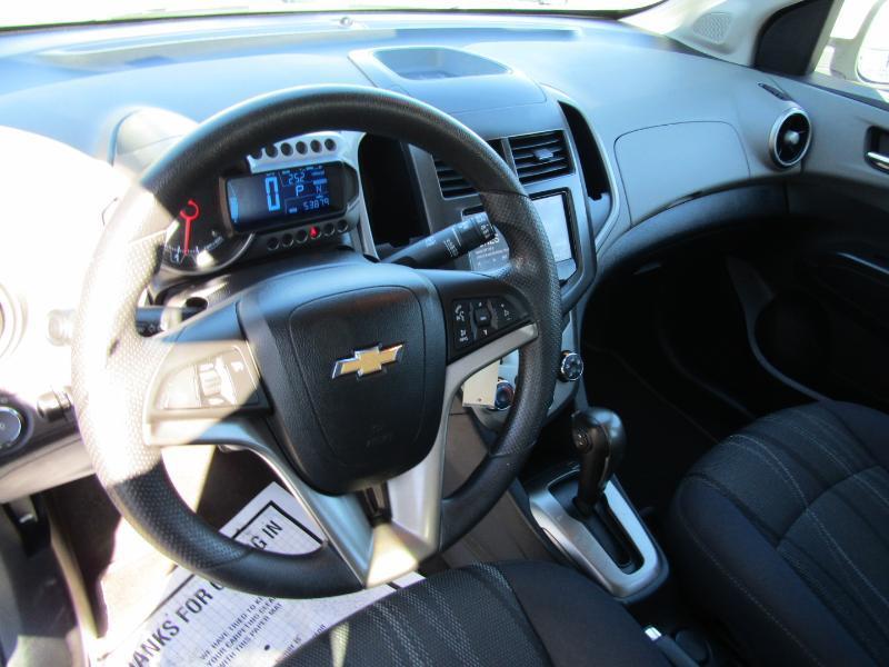 Chevrolet Sonic LT Auto 5-Door 2013