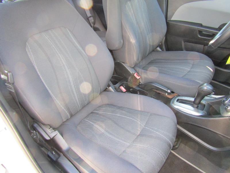 Chevrolet Sonic LT Auto 5-Door 2013