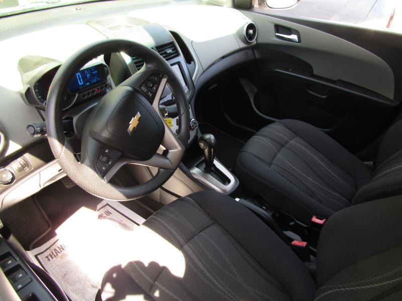 Chevrolet Sonic LT Auto 5-Door 2013