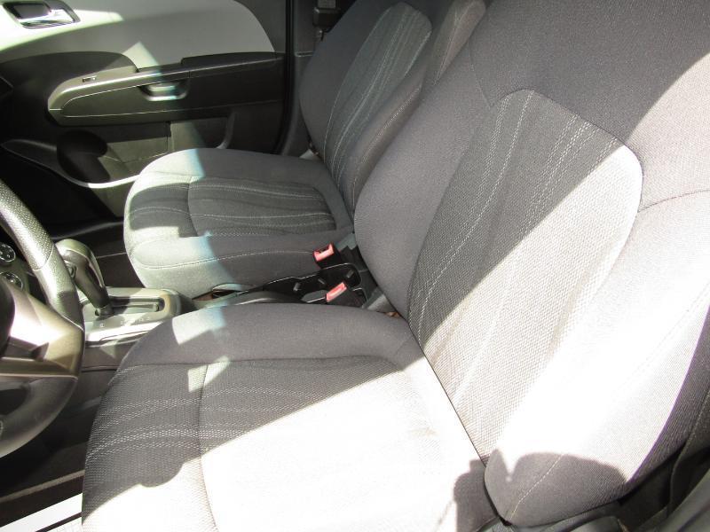 Chevrolet Sonic LT Auto 5-Door 2013