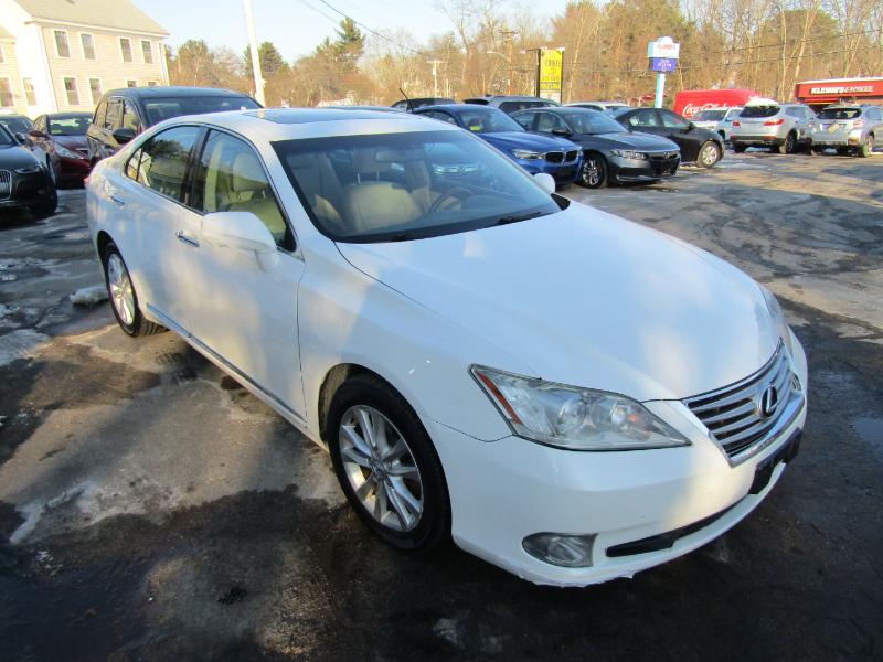 Lexus ES 350 Sedan 2011