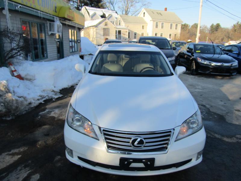 Lexus ES 350 Sedan 2011