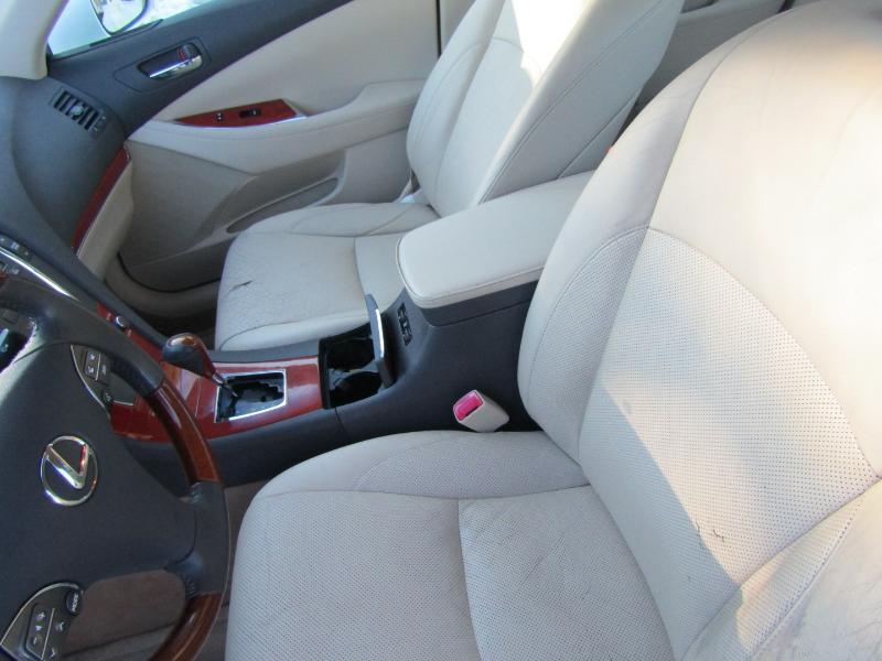 Lexus ES 350 Sedan 2011