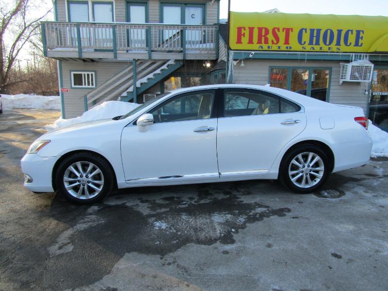 Lexus ES 350 Sedan 2011