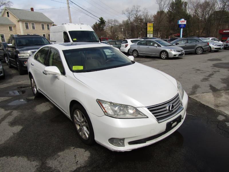 Lexus ES 350 Sedan 2011
