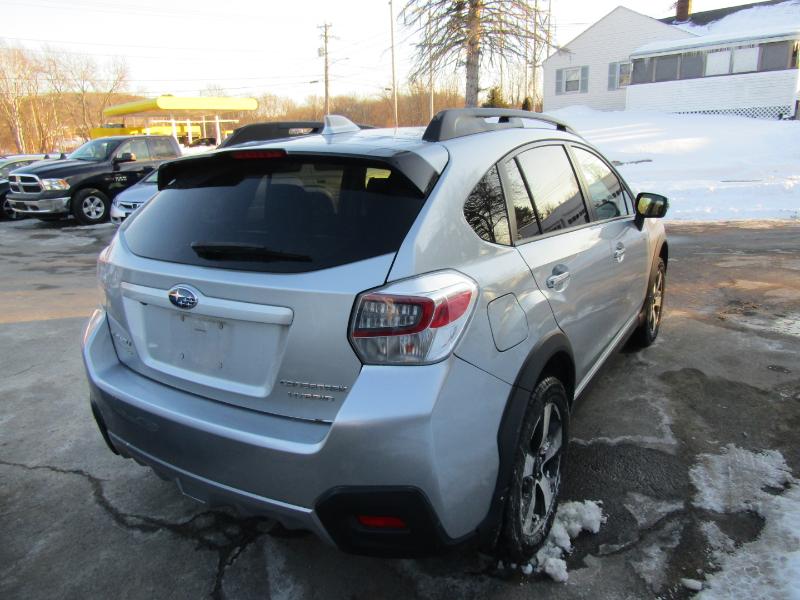 Subaru Crosstrek Hybrid Touring CVT 2016