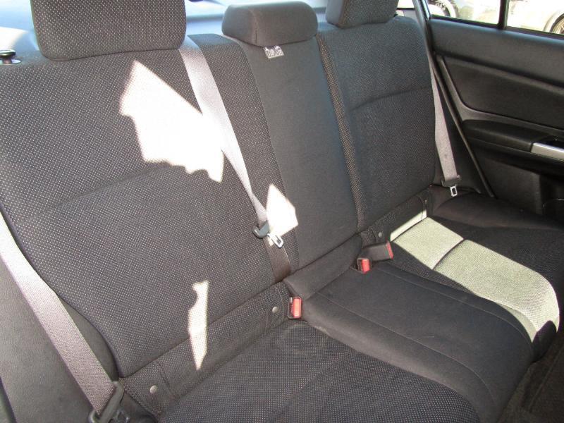 Subaru Impreza 2.0i PZEV CVT 4-Door 2016