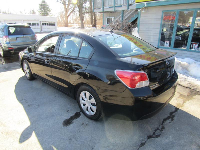 Subaru Impreza 2.0i PZEV CVT 4-Door 2016