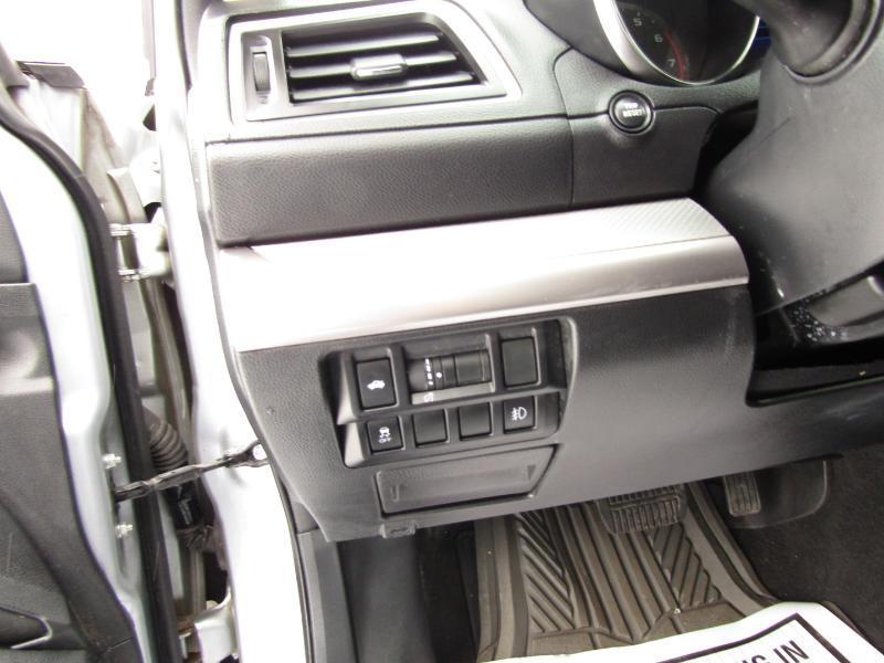 Subaru Legacy 2.5i 2015